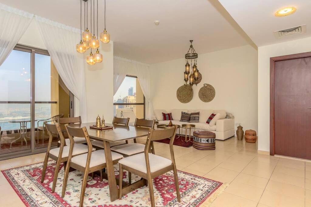 The Premium Jbr Sea View Luxury Suite Awarded "Traveller Award 2025" Dubaj Zewnętrze zdjęcie